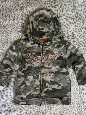 Vintage Y2K Carhartt Kids' Camouflage Zip Hoodie - Green